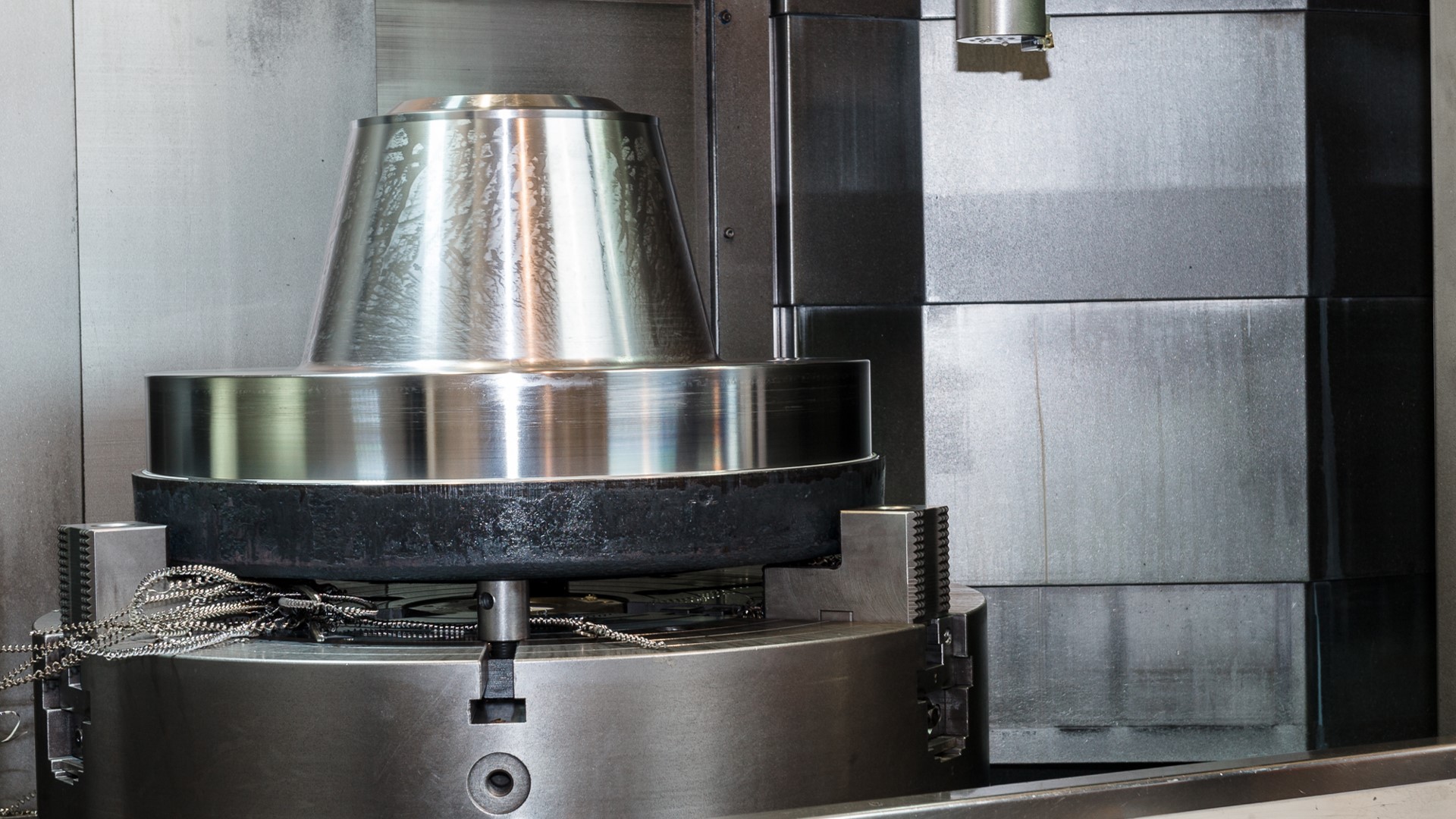 MACHINING & DRILLING